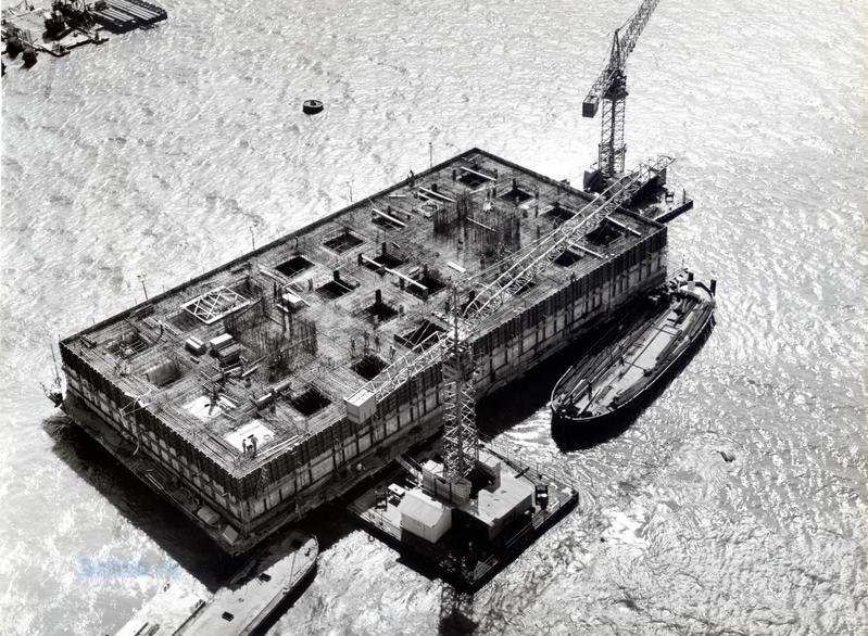 momapix_433854_pos_8