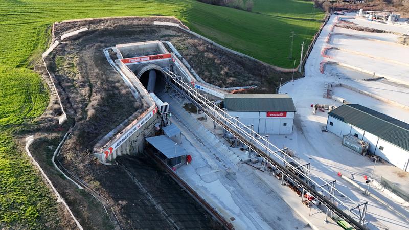 momapix_436612_pos_4