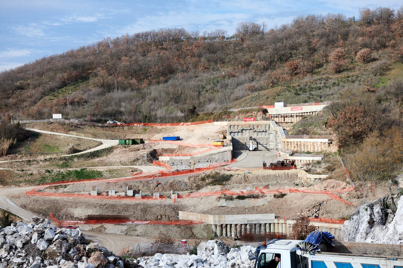 momapix_436653_pos_37