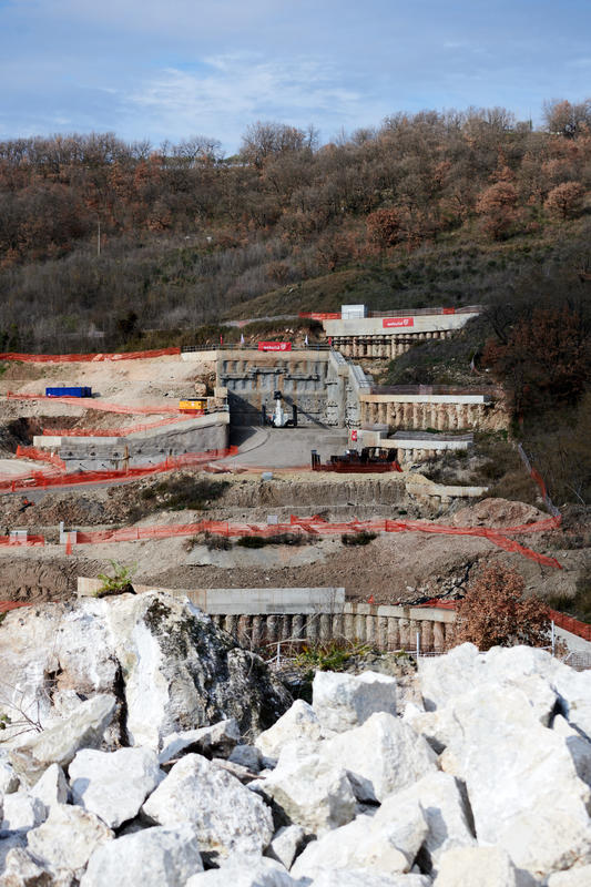 momapix_436655_pos_39