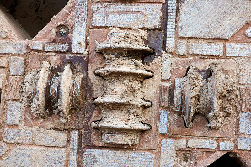 momapix_436659_pos_42