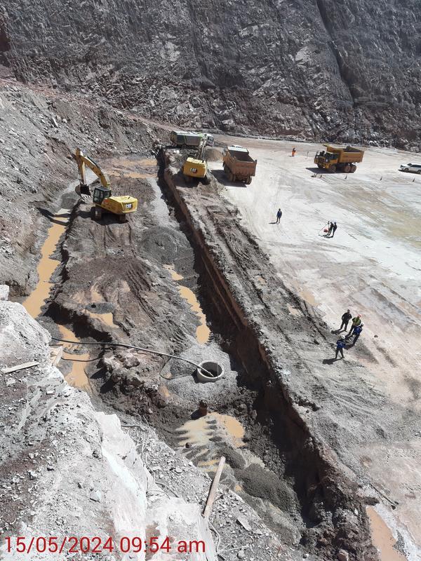 momapix_437561_pos_20