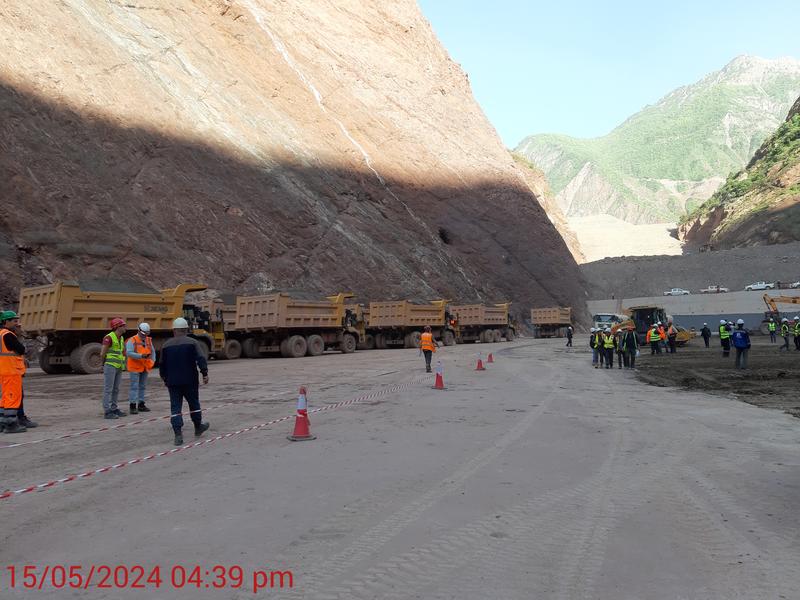 momapix_437596_pos_15