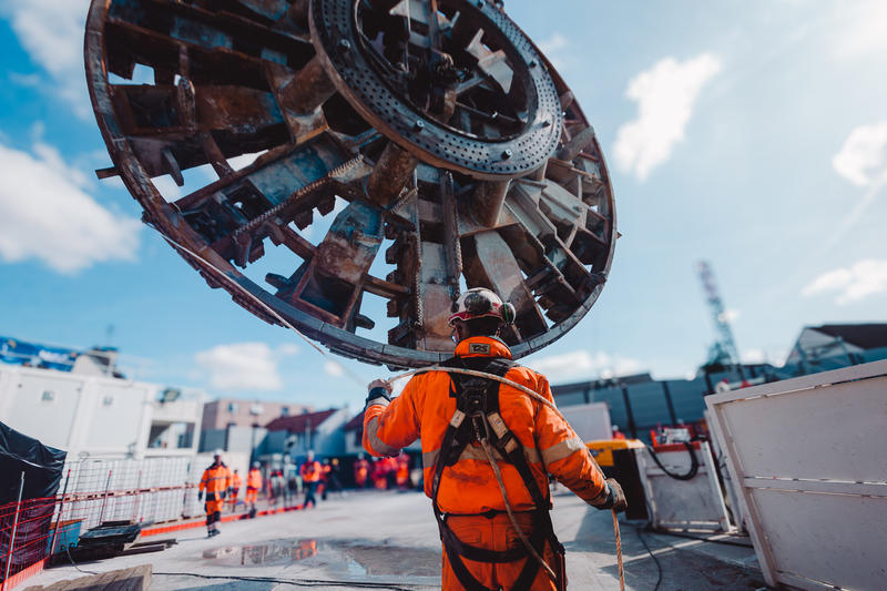 momapix_437620_pos_82