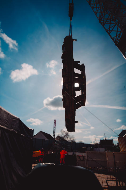 momapix_437627_pos_83