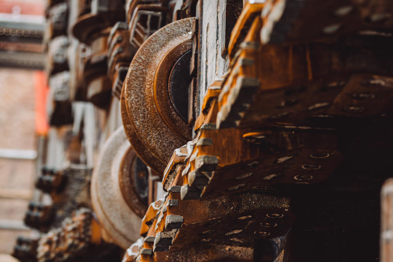 momapix_437647_pos_108