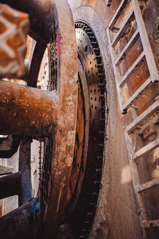 momapix_437648_pos_94