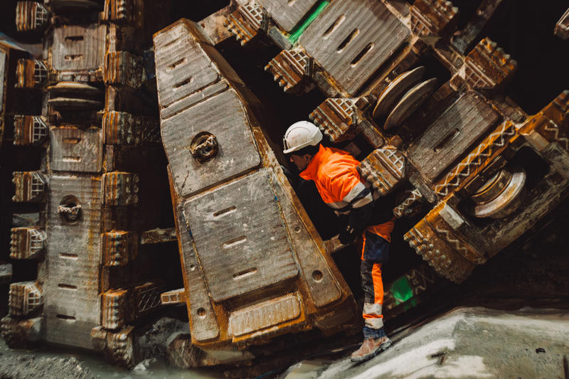 momapix_437655_pos_126