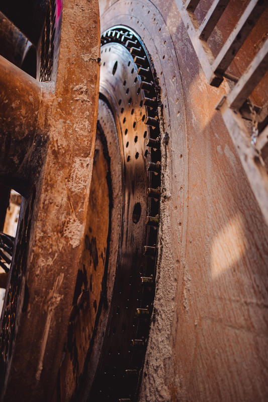 momapix_437657_pos_92