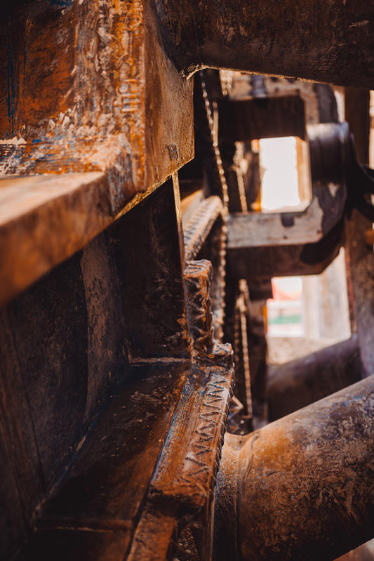 momapix_437658_pos_93