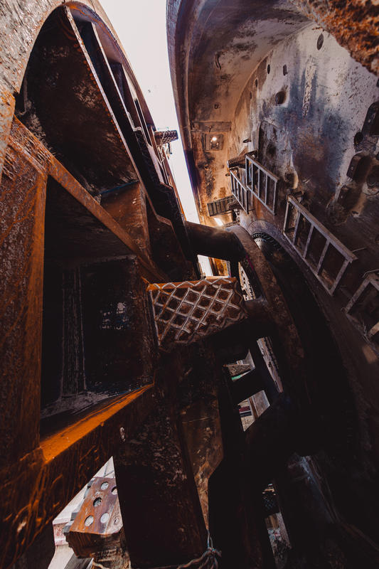 momapix_437666_pos_97