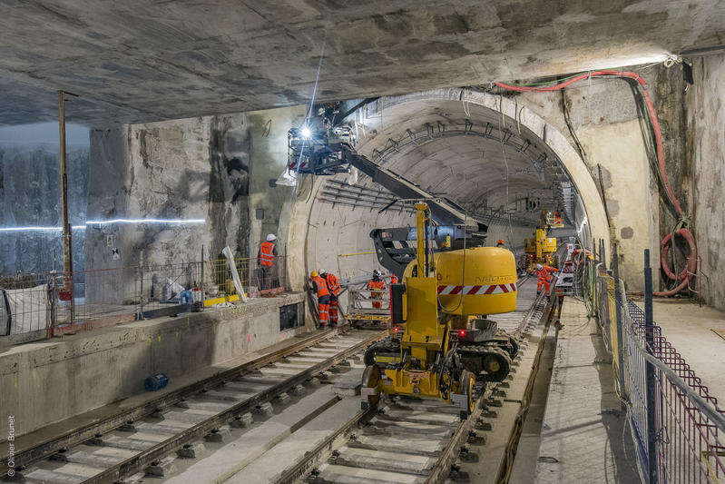 momapix_437691_pos_39