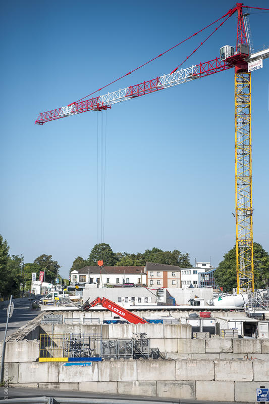 momapix_437727_pos_67