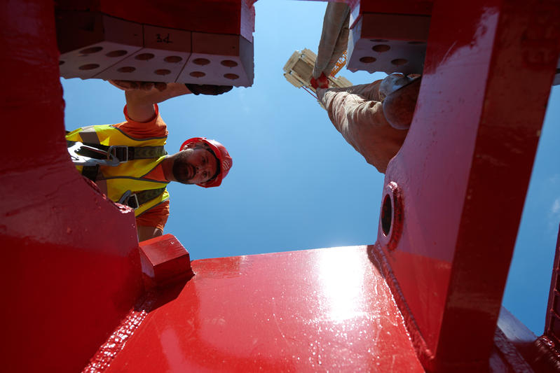 momapix_437782_pos_49