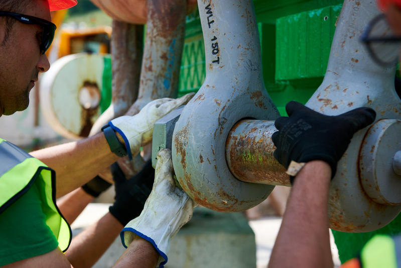 momapix_437783_pos_0