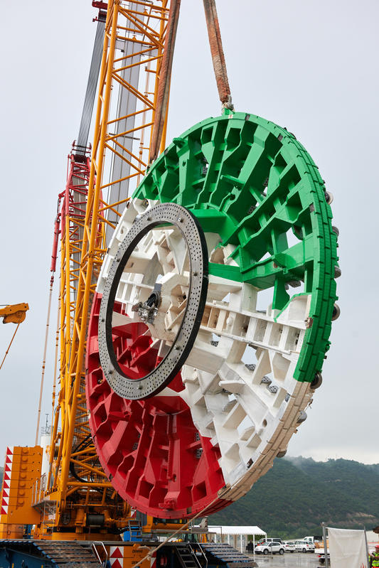 momapix_437816_pos_33