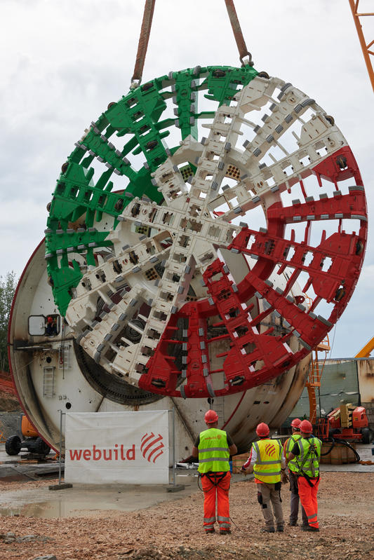 momapix_437818_pos_35