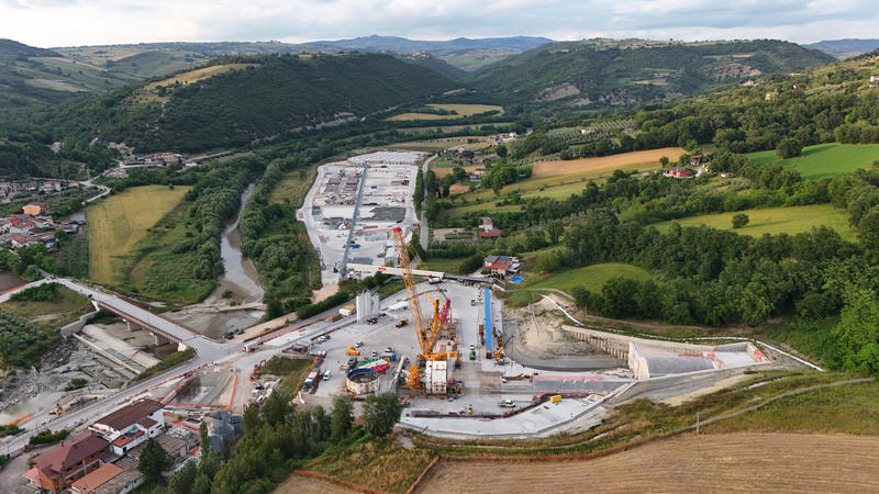 momapix_437829_pos_46