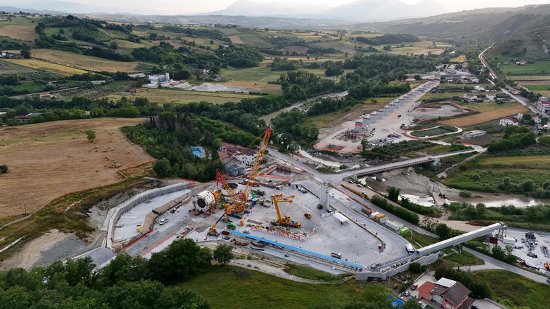 momapix_437832_pos_49