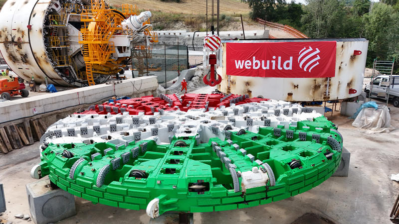 momapix_437839_pos_6