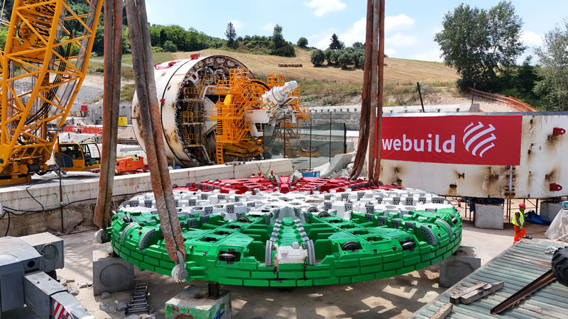 momapix_437841_pos_8