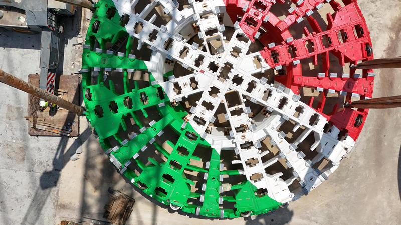 momapix_437842_pos_9