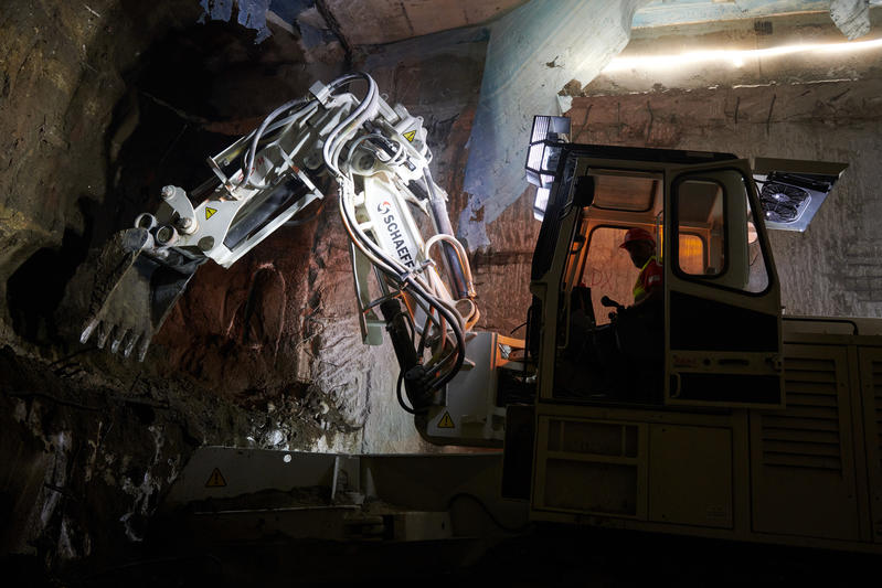 momapix_437859_pos_26