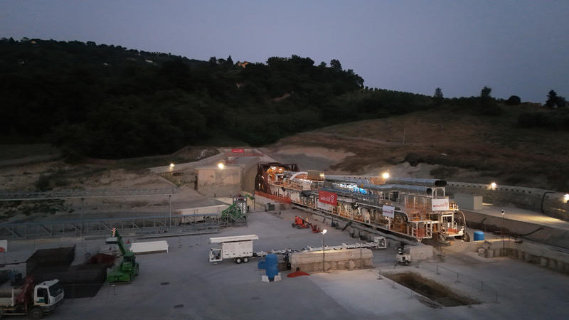 momapix_437886_pos_39