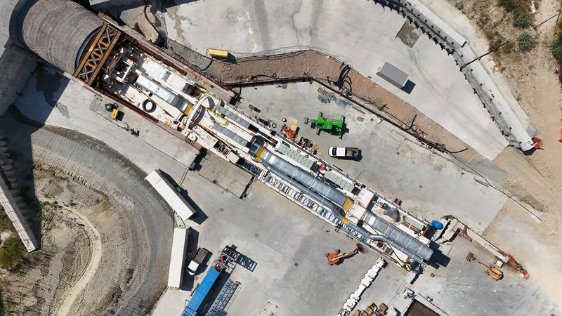 momapix_437891_pos_44