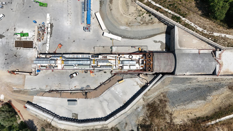 momapix_437898_pos_49