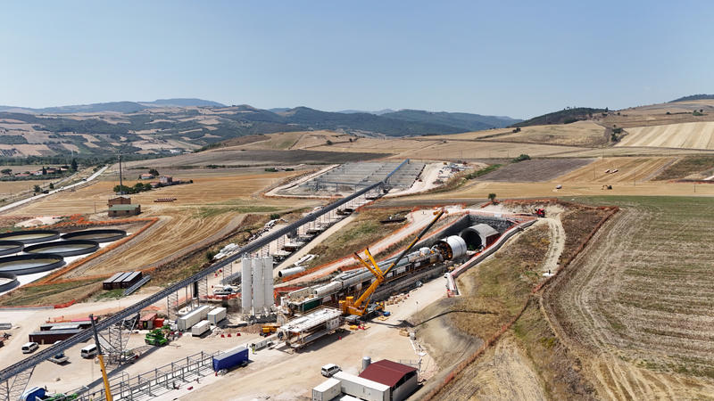 momapix_437917_pos_10