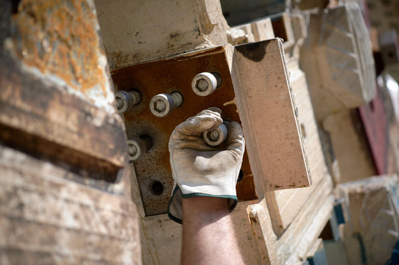 momapix_437938_pos_30