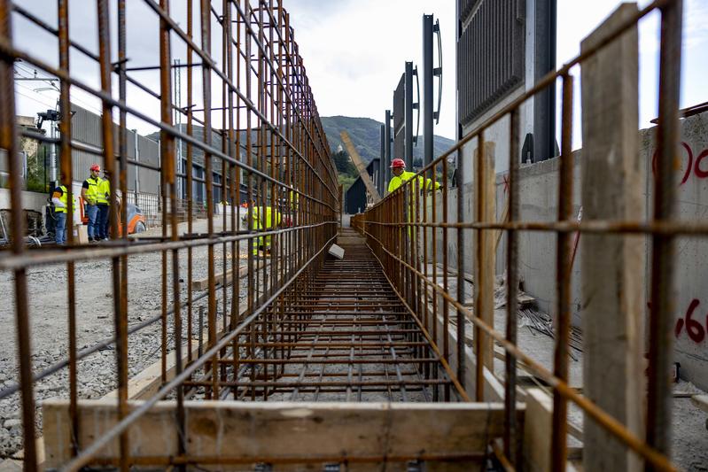 momapix_437961_pos_24