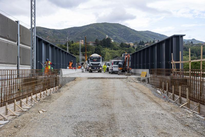 momapix_437967_pos_29