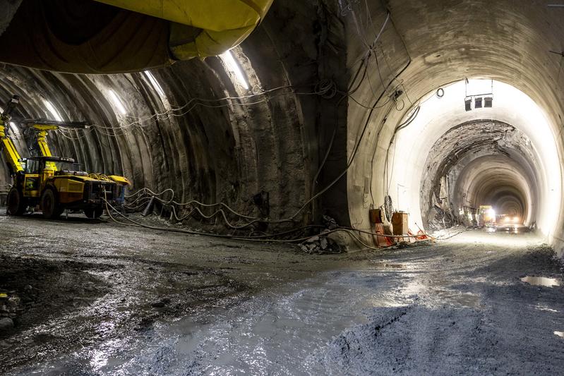 momapix_437988_pos_33