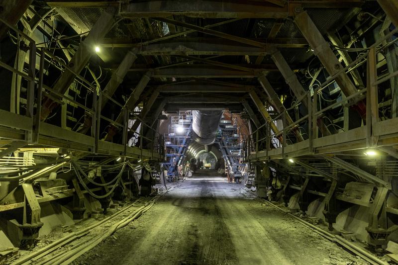 momapix_438005_pos_14