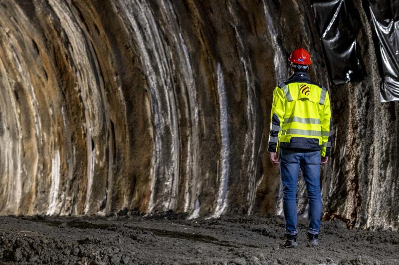 momapix_438021_pos_30