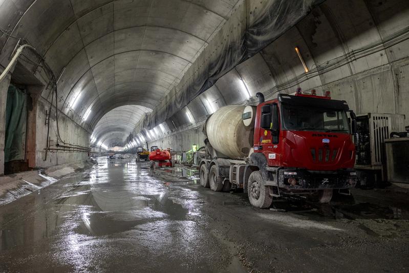 momapix_438023_pos_42