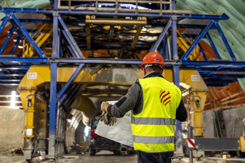 momapix_438041_pos_19