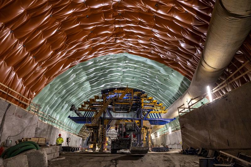 momapix_438044_pos_27