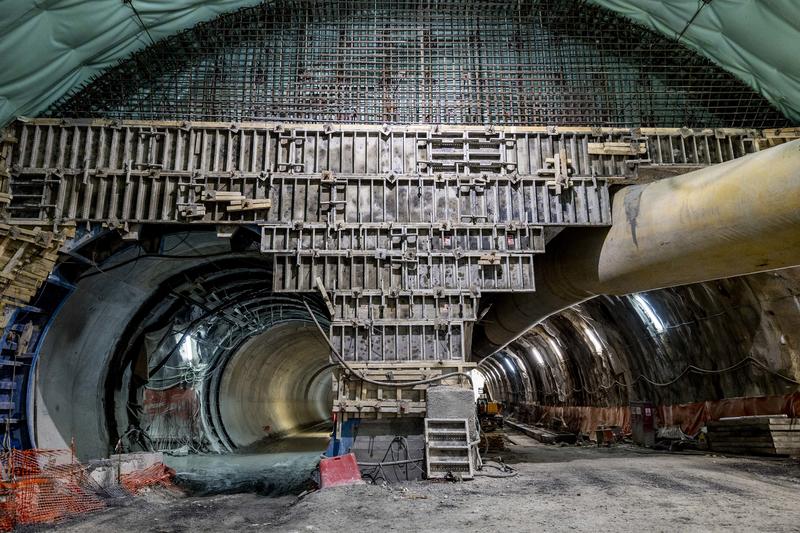 momapix_438045_pos_26