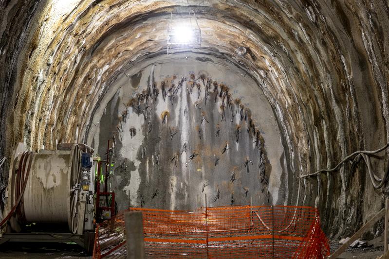 momapix_438051_pos_8