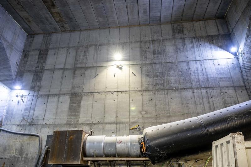 momapix_438056_pos_15