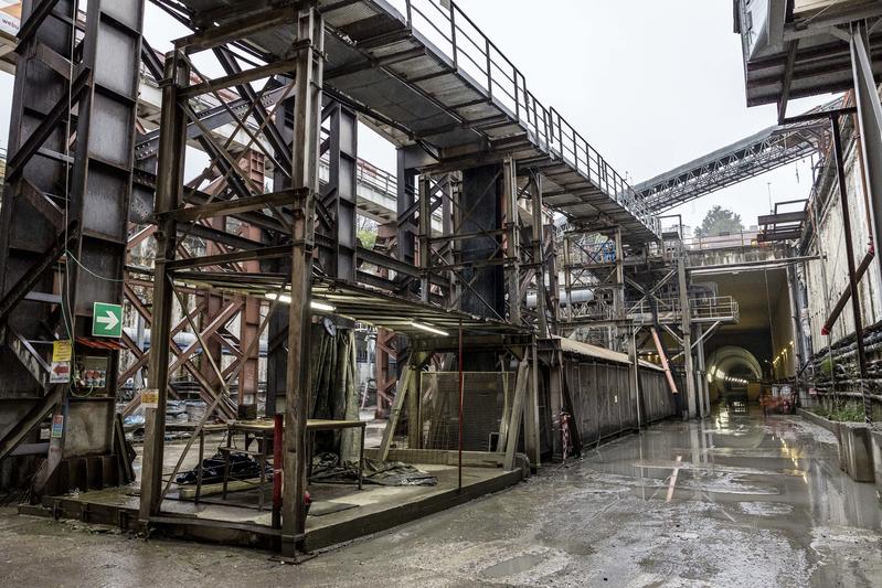 momapix_438074_pos_48