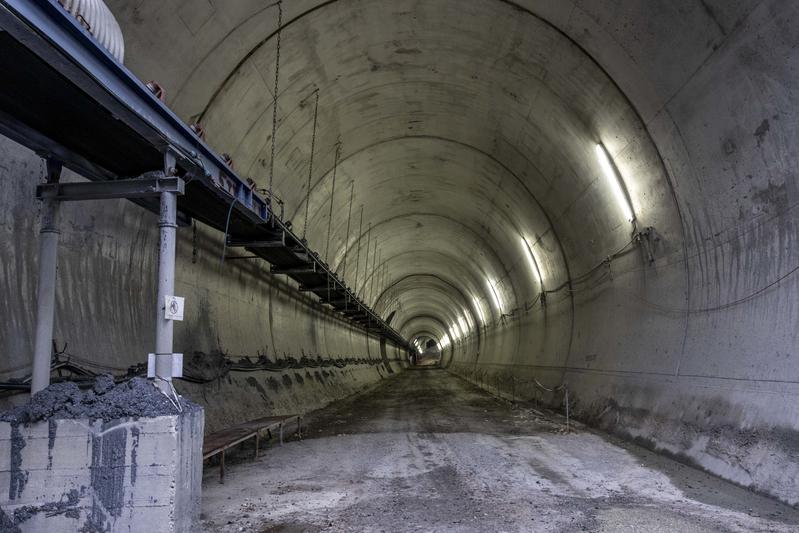 momapix_438079_pos_1