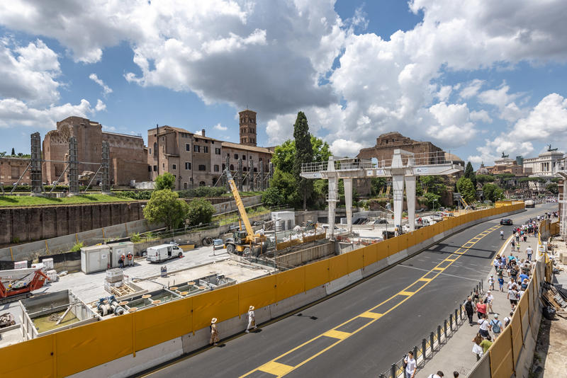 momapix_438139_pos_42