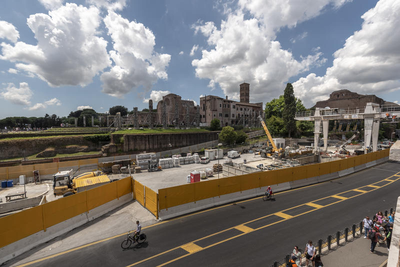 momapix_438152_pos_49