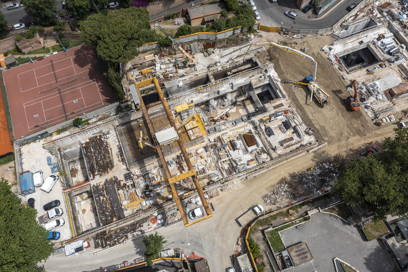 momapix_438166_pos_34