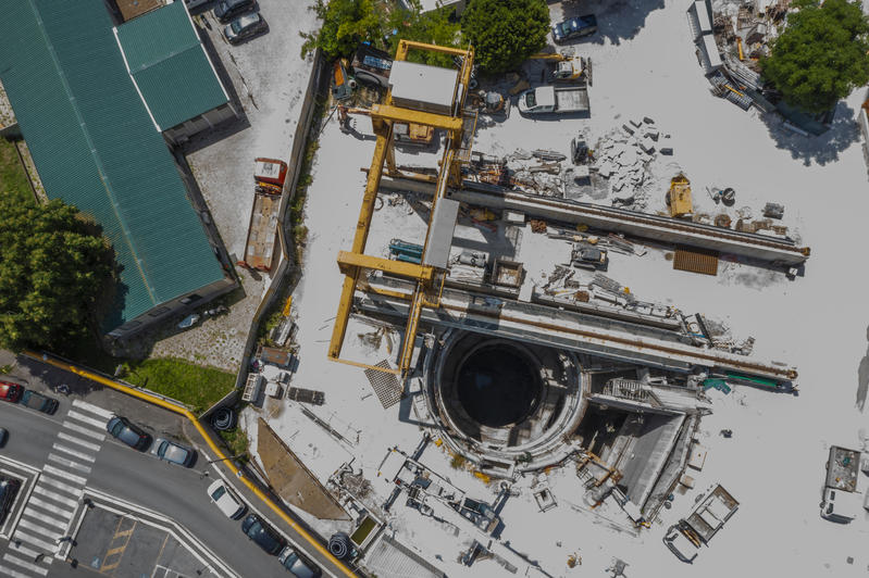 momapix_438174_pos_25