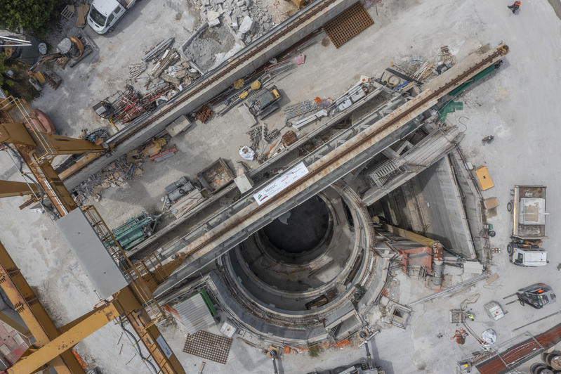 momapix_438180_pos_19